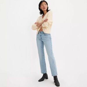 Levi’s Middy Bootcut Women’s Jeans